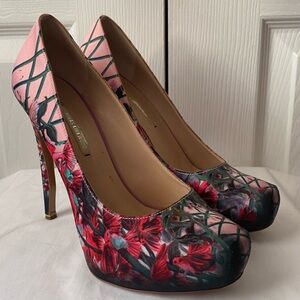 Nicholas Kirkwood Pink Floral Printed Silk Platform Heels SZ 39 1/2 (9.5 US)